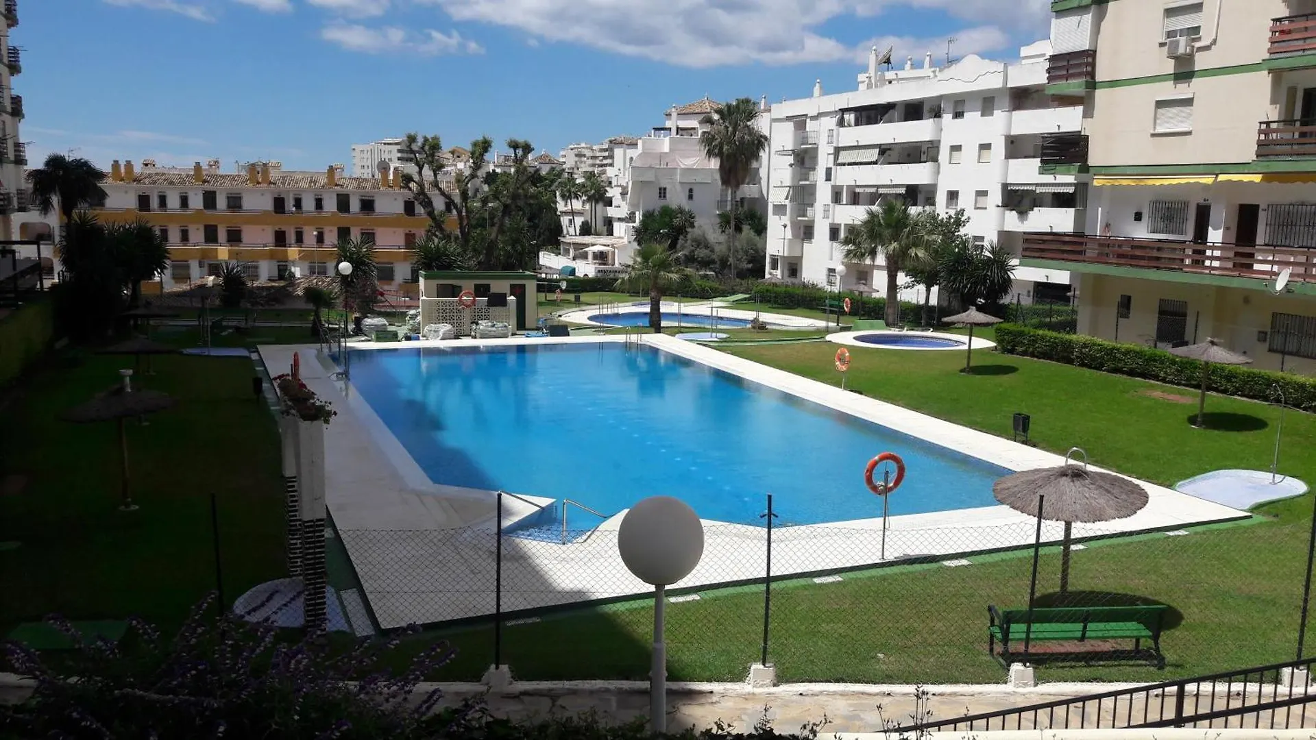 Apartamento J&V Las Naciones-Benalmádena